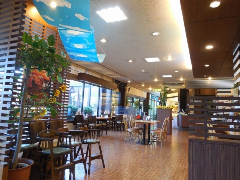 北熊本サービスエリア下り線 レストラン (2)