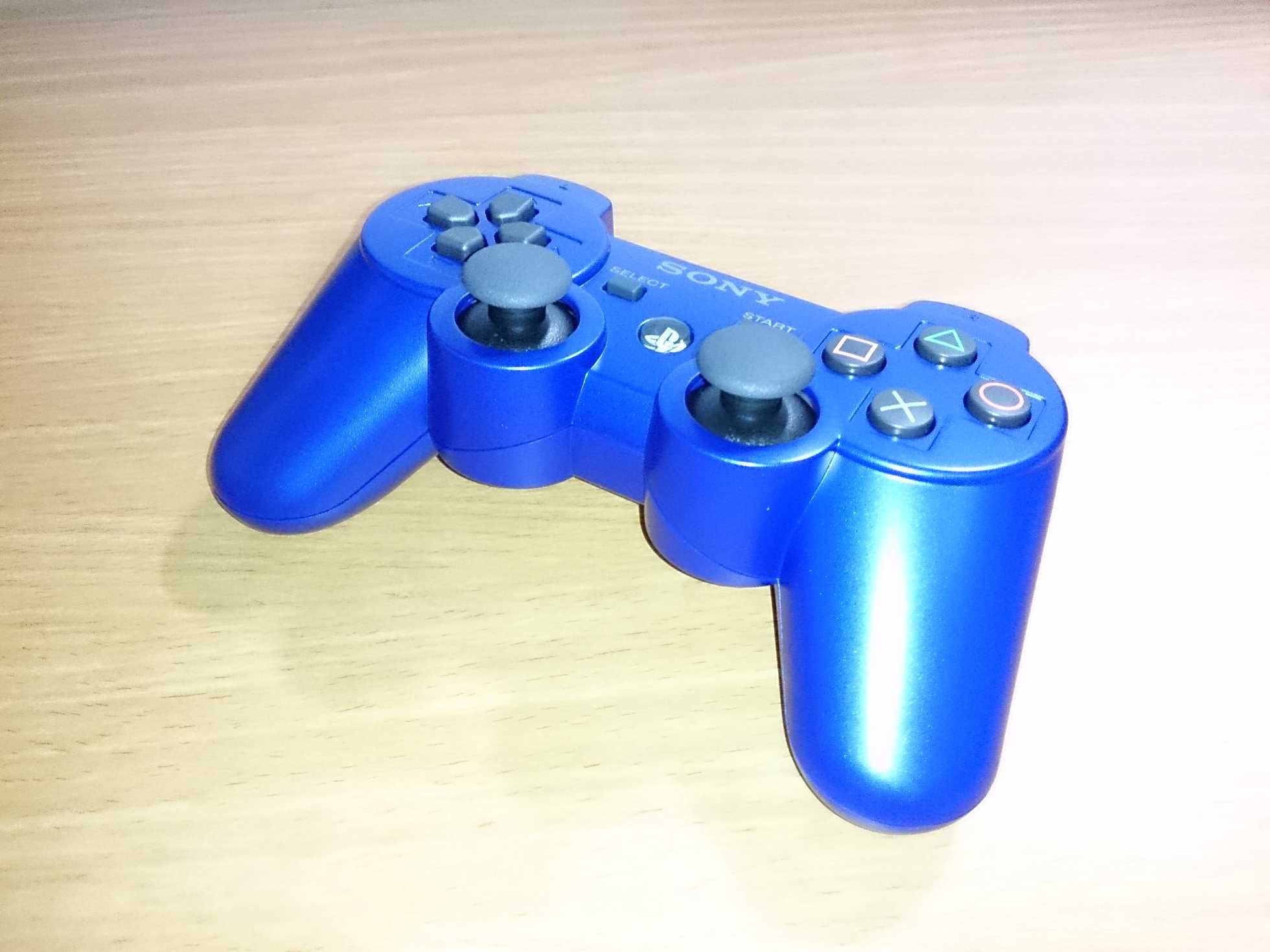 PS3のコントローラー DUALSHOCK3メタリック・ブルーが届いたよ