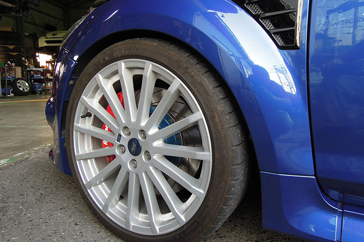 中古車】希少！Ford Focus RS MK2 MR375、施工第1号車。 | YM WORKS NEWS